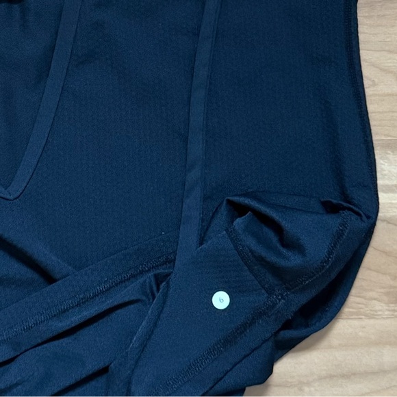 Multi-Wear Tie Tee: Lululemon - Picture 7 of 14